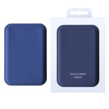 Porte carte MagSafe marine fixé à un iPhone.