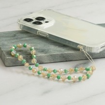 Bijou Greensleeves vert sur fond blanc