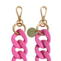 Chaîne-bijou Rocking Chair Fushia sur fond blanc