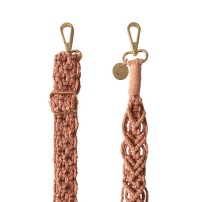 Chaîne-bijou Santiag Walk en camel avec mousquetons métalliques